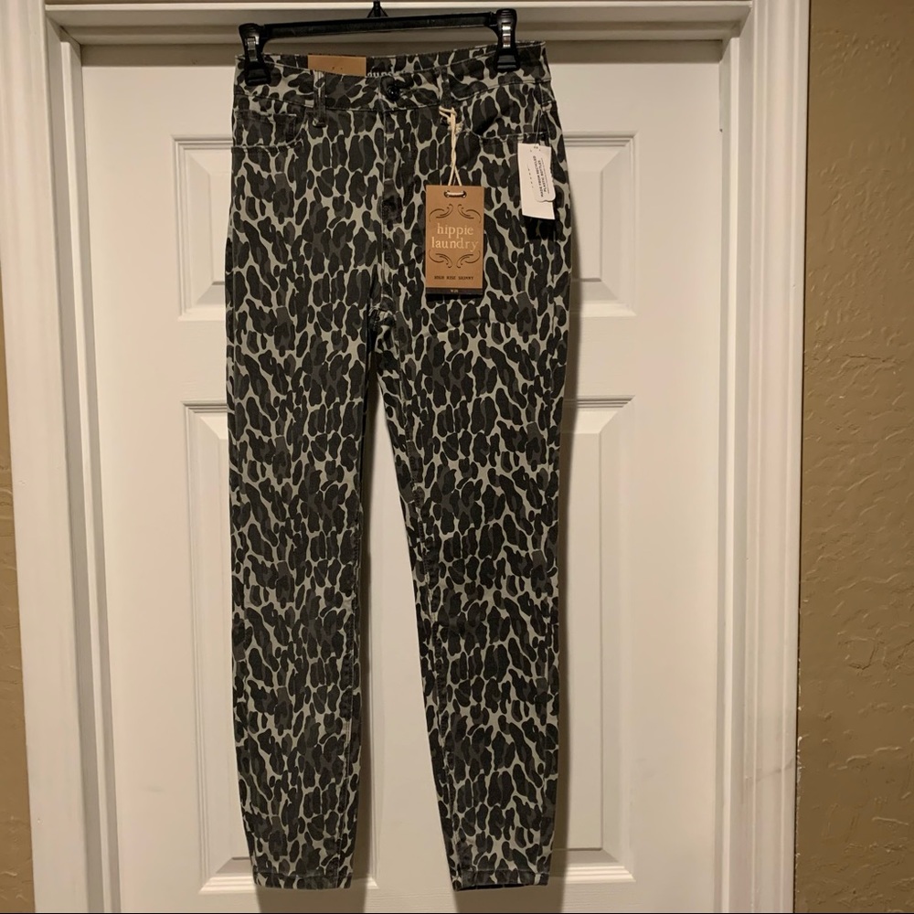 🦋🦋Hippy Laundry Junior’s High Rise Skinny Jean🦋🦋